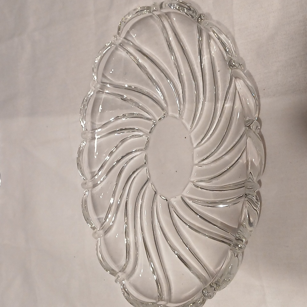 MIKASA PEPPERMINT CLEAR GLASS CANDY SWEET DISH 9 1/2" OVAL